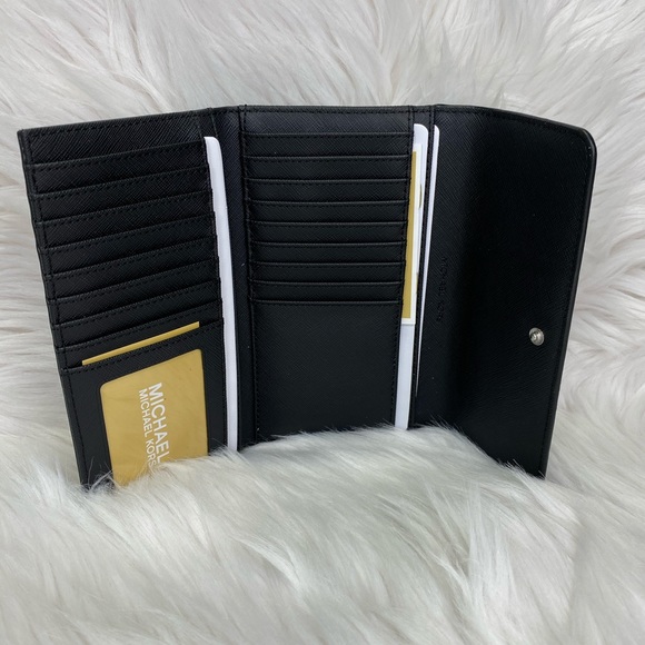 🖤 Michael Kors 🖤 Jet Set Travel Trifold Wallet - Picture 5 of 8